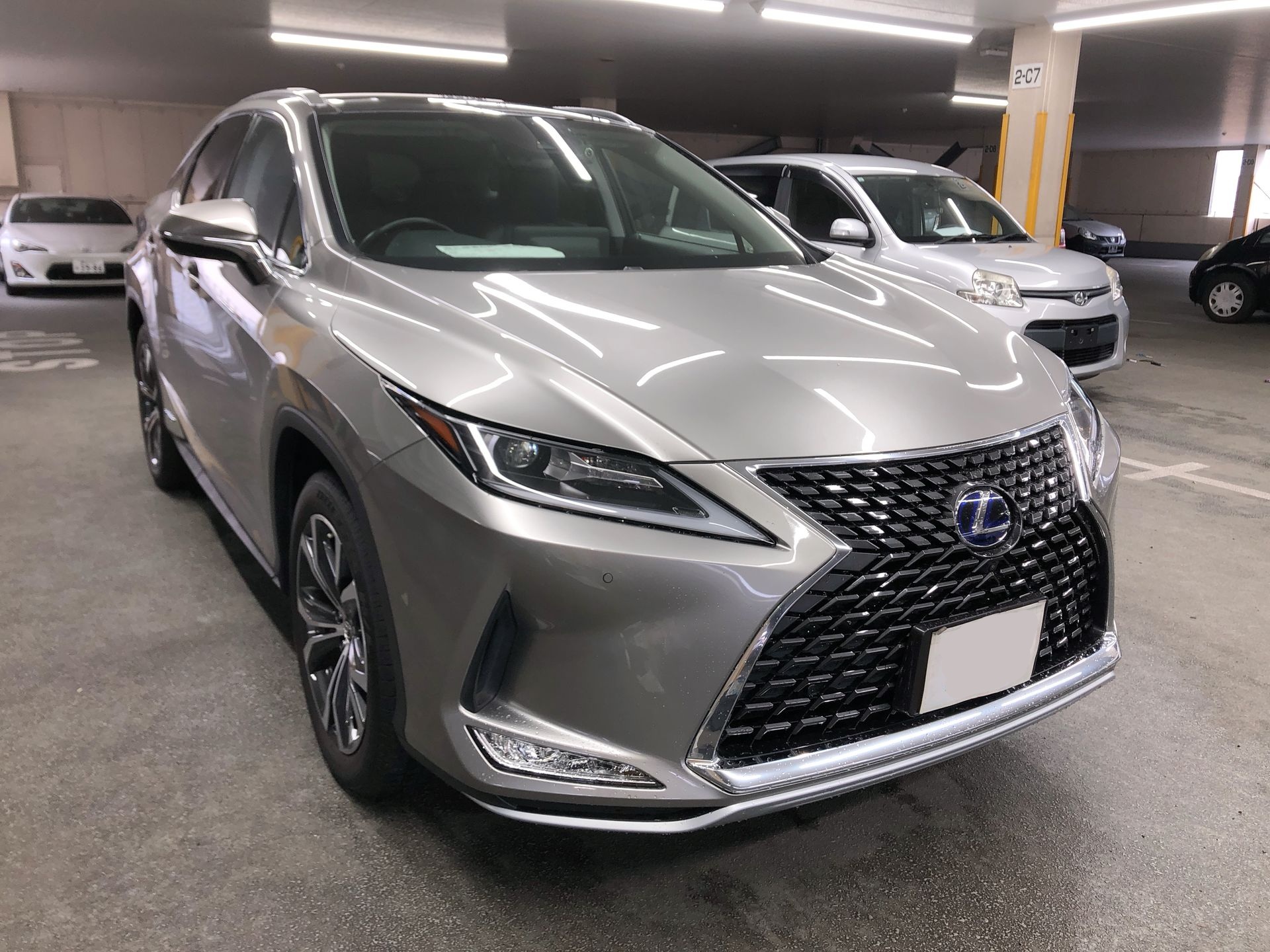 2019 Panoramic Sunroof / Facelift 4WD